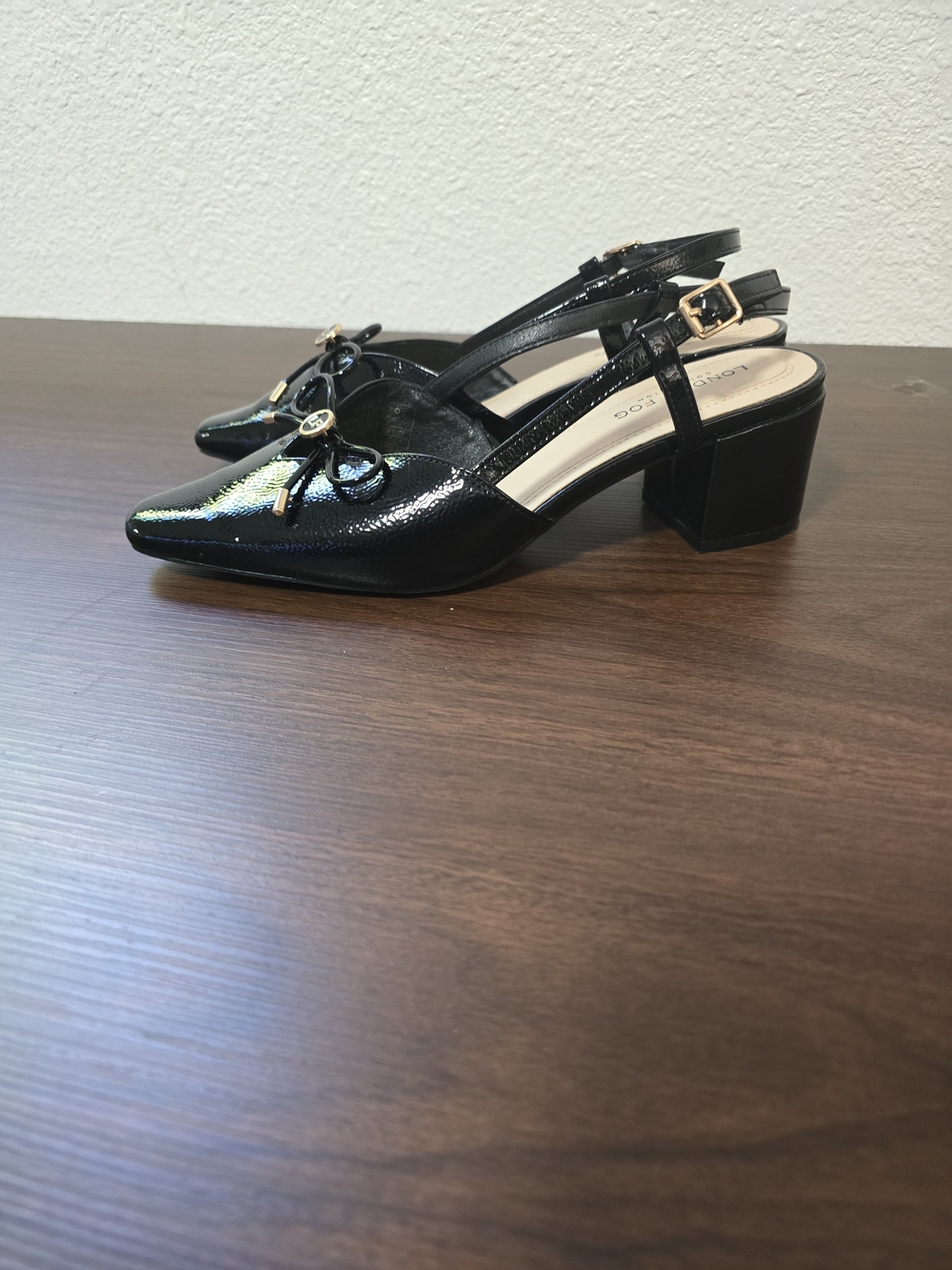London Fog Black Patent Pointed Slingback Heels - Picture 5 of 7